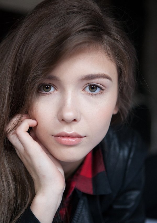 Аня, 21